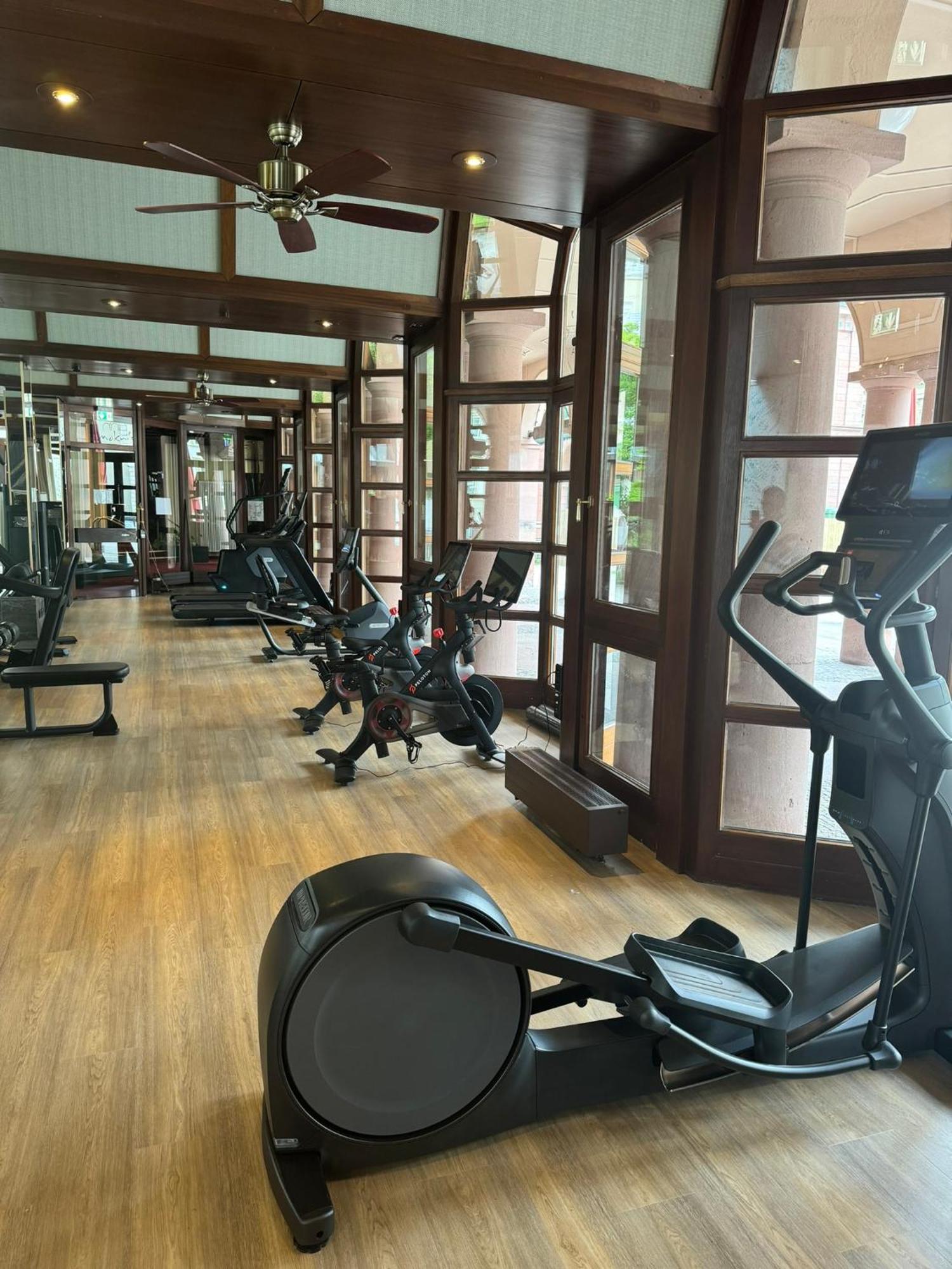 Mokni'S Palais Hotel & Spa Бад Вилдбад Екстериор снимка